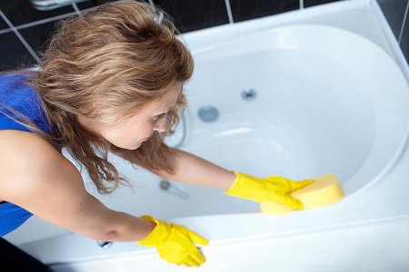 Как и чем отмыть грязную ванную в домашних условиях?